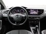 Volkswagen Polo 1.0 TSI Highline 95 PK| Dealeronderhouden | Navigatie | Climatronic | stoelverwarming | Parkeersensoren | 15 Inch Velgen | Privacy Glas | Adaptive Cruise Control