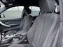 BMW 3-Serie 316i Executive (M-SPORT, ALCANTARA, NL AUTO, GROOT NAV, LED)