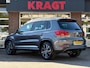 Volkswagen Tiguan R-Line Edition 1.4 TSI 160 pk - Trekhaak - panoramadak - camera