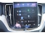 Volvo XC60 2.0 T6 Plug-in hybrid AWD Plus Dark | Panoramadak | 360" rondomzicht camera | Semi elektrische trekhaak | Harman/Kardon premium audio | Standkachel | Stoelverwarming | Achterbank verwarming | Stuurwiel verwarming