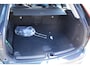 Volvo XC60 2.0 T6 Plug-in hybrid AWD Plus Dark | Panoramadak | 360" rondomzicht camera | Semi elektrische trekhaak | Harman/Kardon premium audio | Standkachel | Stoelverwarming | Achterbank verwarming | Stuurwiel verwarming