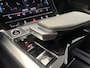 Audi Q8 e-tron 50 quattro S Edition 95 kWh | 96% SOH | PANO | Luchtvering |