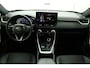 Toyota RAV4 2.5 Hybrid AWD Bi-Tone | Stoel- en Stuurwielverwarming | 1.650kg Trekgewicht | Camera | Electrische achterklep |