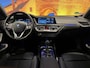 BMW 1-Serie 118i Business Edition Carplay Navi LED PDC