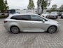 Toyota Corolla Touring Sports 1.8 Hybrid Dynamic KEYLESS LICHTMETALEN VELGEN