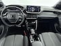 Peugeot 208 GT Hybrid 100pk e-DCS6 | Camera voor en achter | Dodehoekbewaking | Apple Carplay / Android Auto