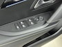 Peugeot 208 GT Hybrid 100pk e-DCS6 | Camera voor en achter | Dodehoekbewaking | Apple Carplay / Android Auto
