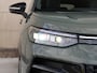 Volkswagen Tayron R-Line Edition 1.5 eHybrid 272 PK | Lederen bekleding | Electrische verstelbare stoelen | Black style | Harman Kardon |