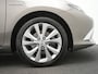 Toyota Auris 1.8 Hybrid Dynamic | Stoelverwarming | Navigatie | Parkeercamera