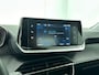Peugeot 208 Active 75pk | Navigatie via Apple Carplay / Android Auto | Airco | Cruise Control | DAB+ radio | Bluetooth | Automatisch dimlicht | Multifunctioneel lederen stuurwiel | Dealeronderhouden |