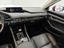 Mazda 3 2.0 e-SkyActiv-X M Hybrid 186 Luxury Airco ECC | Trekaahk | Bose | Memory | 360 Camera | Stuur\Stoel Verwarming | Leder | Apple Carplay | NAP