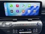 Hyundai Kona 1.6 GDI HEV Comfort Smart / Automaat / 1.300 kg trekgewicht / Elektrische klep / Navigatie / Camera / Adaptieve CC / Apple Carplay Android / Stuur- & stoelverwarming / 18" LM wielen /