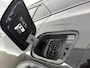 Peugeot e-2008 EV GT Pack 50 kWh | Snelladen | SOH 91% | Camera | Virtual | Adap. Cruise | Sfeer | Carplay | NAP