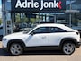Mazda MX-30 e-SkyActiv EV 145 Prime-line 36 kWh AUTOMAAT | PARKEERSENSOREN V+A | DODEHOEKDETECTIE | ACHTERUITRIJCAMERA | ADAPT. CRUISE CONTROL | KEYLESS | CLIMATE CONTROL | CARPLAY |