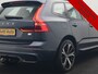 Volvo XC60 T6 AWD Plus Dark PHEV 350pk Dealer O.H. | Trekhaak Af Fabriek | Panodak | 360 Camera | Adaptive Cruise | Lederen Sportstoelen Memory & Verwarmd | 21'' L.M. | Keyless | Google Assistant | Apple Carplay | Stuur Verwarmd | DAB | Plug In Hybrid |