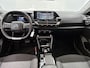 Citroën E-C4 EV You 50 kWh 136pk | Navigatie via Apple Carplay / Android Auto | Climate Control | Cruise Control | Parkeersensoren | Led koplampen | DAB+ radio | Armsteun | Stof/kunstleder | Volledig digitaal instrumentenpaneel | Adaptief demping systeem | Multifunctioneel lederen stuurwiel | 18” lichtmetalen velgen |
