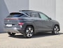 Hyundai Kona 1.6 GDI HEV Premium Sky / Glazen schuif- en kanteldak / Stuur- Stoel & Achterbankverwarming / Elektrische achterklep / Stoelventilatie / Bose Audio Systeem / Rondomzicht camera / Adaptief cruise control / Keyless Entry/Start / Apple Carplay Android Auto /