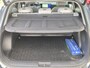 Hyundai Kona 1.6 GDI HEV Premium Sky / Glazen schuif- en kanteldak / Stuur- Stoel & Achterbankverwarming / Elektrische achterklep / Stoelventilatie / Bose Audio Systeem / Rondomzicht camera / Adaptief cruise control / Keyless Entry/Start / Apple Carplay Android Auto /