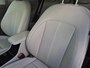 Hyundai Kona 1.6 GDI HEV Premium Sky / Glazen schuif- en kanteldak / Stuur- Stoel & Achterbankverwarming / Elektrische achterklep / Stoelventilatie / Bose Audio Systeem / Rondomzicht camera / Adaptief cruise control / Keyless Entry/Start / Apple Carplay Android Auto /