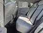 Hyundai Kona 1.6 GDI HEV Premium Sky / Glazen schuif- en kanteldak / Stuur- Stoel & Achterbankverwarming / Elektrische achterklep / Stoelventilatie / Bose Audio Systeem / Rondomzicht camera / Adaptief cruise control / Keyless Entry/Start / Apple Carplay Android Auto /