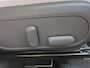 Hyundai Kona 1.6 GDI HEV Premium Sky / Glazen schuif- en kanteldak / Stuur- Stoel & Achterbankverwarming / Elektrische achterklep / Stoelventilatie / Bose Audio Systeem / Rondomzicht camera / Adaptief cruise control / Keyless Entry/Start / Apple Carplay Android Auto /