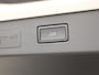 Volkswagen T-Roc R-Line First Edition 1.5 eTSI 150 PK | Black style | Trekhaak | Camera | App connect |