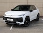 Volkswagen T-Roc R-Line First Edition 1.5 eTSI 150 PK | Black style | Trekhaak | Camera | App connect |