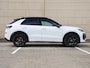 Volkswagen T-Roc R-Line First Edition 1.5 eTSI 150 PK | Black style | Trekhaak | Camera | App connect |
