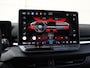 Volkswagen T-Roc R-Line First Edition 1.5 eTSI 150 PK | Black style | Trekhaak | Camera | App connect |