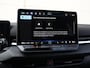 Volkswagen T-Roc R-Line First Edition 1.5 eTSI 150 PK | Black style | Trekhaak | Camera | App connect |