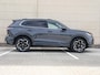 Volkswagen Tiguan R-Line Edition 1.5 eHybrid 272 PK | Navigatie | Trekhaak | LED Matrix | Panoramadak |