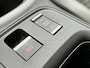 Jeep Avenger 1.2T e-Hybrid 100pk Aut Longitude Trekhaak 1100KG | Stoelverwarming | Dealer Onderhouden | Voorruitverwarming | Navigatie