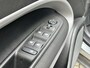 Jeep Avenger 1.2T e-Hybrid 100pk Aut Longitude Trekhaak 1100KG | Stoelverwarming | Dealer Onderhouden | Voorruitverwarming | Navigatie
