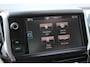 Peugeot 2008 1.2 PureTech Allure| Panoramadak | Apple Carplay | Trekhaak | Clima / Cruise control | PDC | APK |