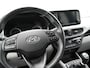 Hyundai i10 4 zits 1.0 Premium | Apple carplay | Navigatie | Achteruitrij camera | Parkeersensoren achter | Bluetooth | Connected services | Cruise control | Armleuning bestuurder | Spraakbediening |