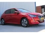 Peugeot 208 1.2 PureTech Allure | Incl. 12 maanden garantie | Cruise control | Apple Carplay/Android Auto | Trekhaak | Parkeercamera | Navigatie | rijstrooksensor | 100% dealer onderhouden | Nieuwe riem |
