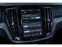 Volvo V60 T6 Plug-in hybrid AWD Essential | Google | Long Range | Adaptieve Cruise Control | Stoelverwarming Voor + Achter | Lederen Bekleding | Zwarte Hemelbekleding | Stuurverwarming | Getint Glas | Gloss Black Grill | Park Assist | 19" LM