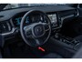 Volvo V60 T6 Plug-in hybrid AWD Essential | Google | Long Range | Adaptieve Cruise Control | Stoelverwarming Voor + Achter | Lederen Bekleding | Zwarte Hemelbekleding | Stuurverwarming | Getint Glas | Gloss Black Grill | Park Assist | 19" LM