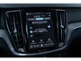 Volvo V60 T6 Plug-in hybrid AWD Essential | Google | Long Range | Adaptieve Cruise Control | Stoelverwarming Voor + Achter | Lederen Bekleding | Zwarte Hemelbekleding | Stuurverwarming | Getint Glas | Gloss Black Grill | Park Assist | 19" LM