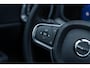 Volvo V60 T6 Plug-in hybrid AWD Essential | Google | Long Range | Adaptieve Cruise Control | Stoelverwarming Voor + Achter | Lederen Bekleding | Zwarte Hemelbekleding | Stuurverwarming | Getint Glas | Gloss Black Grill | Park Assist | 19" LM
