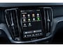 Volvo V60 T6 Plug-in hybrid AWD Essential | Google | Long Range | Adaptieve Cruise Control | Stoelverwarming Voor + Achter | Lederen Bekleding | Zwarte Hemelbekleding | Stuurverwarming | Getint Glas | Gloss Black Grill | Park Assist | 19" LM