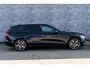 Volvo V60 T6 Plug-in hybrid AWD Essential | Google | Long Range | Adaptieve Cruise Control | Stoelverwarming Voor + Achter | Lederen Bekleding | Zwarte Hemelbekleding | Stuurverwarming | Getint Glas | Gloss Black Grill | Park Assist | 19" LM