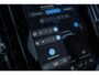 Volvo V60 T6 Plug-in hybrid AWD Essential | Google | Long Range | Adaptieve Cruise Control | Stoelverwarming Voor + Achter | Lederen Bekleding | Zwarte Hemelbekleding | Stuurverwarming | Getint Glas | Gloss Black Grill | Park Assist | 19" LM