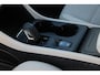 Volvo XC40 2.0 T4 Momentum Pro | Trekhaak uitklapbaar | Parkeersensoren voor + achter | Verwarmde voorstoelen | Cruise control | Regensensor | Alarm klasse 1