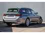 BMW 3-Serie Touring 330e xDrive | Facelift | Driving Assistant | ACC | Elek. Trekhaak | Sportstoelen