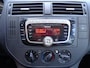 Ford C-Max Focus 1.6-16V Champion 101PK Airco Cruise LMV Terkhaak NL-Auto Hoge-Instap !!!!