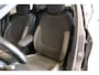 Renault Captur 1.3 TCe 150 PK Intens NL auto, Trekhaak, LED, Camera, All season banden!