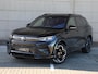 Volkswagen Tiguan 1.5 eHybrid R-Line Edition 272PK DSG Black style | Led Matrix | Lederen bekleding | Trekhaak | Harman kardon | Stoel/stuurverwarming | Panoramadak | Head-up display