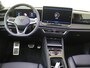 Volkswagen Tiguan 1.5 eHybrid R-Line Edition | SoH 100% | Panoramadak | Trekhaak | Lederen bekleding 'Varenna' | Head-up display | Black style | Harman/kardon audio | 360 camera | Dodehoek detectie |