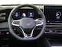 Volkswagen Tiguan 1.5 eHybrid R-Line Edition | SoH 100% | Panoramadak | Trekhaak | Lederen bekleding 'Varenna' | Head-up display | Black style | Harman/kardon audio | 360 camera | Dodehoek detectie |